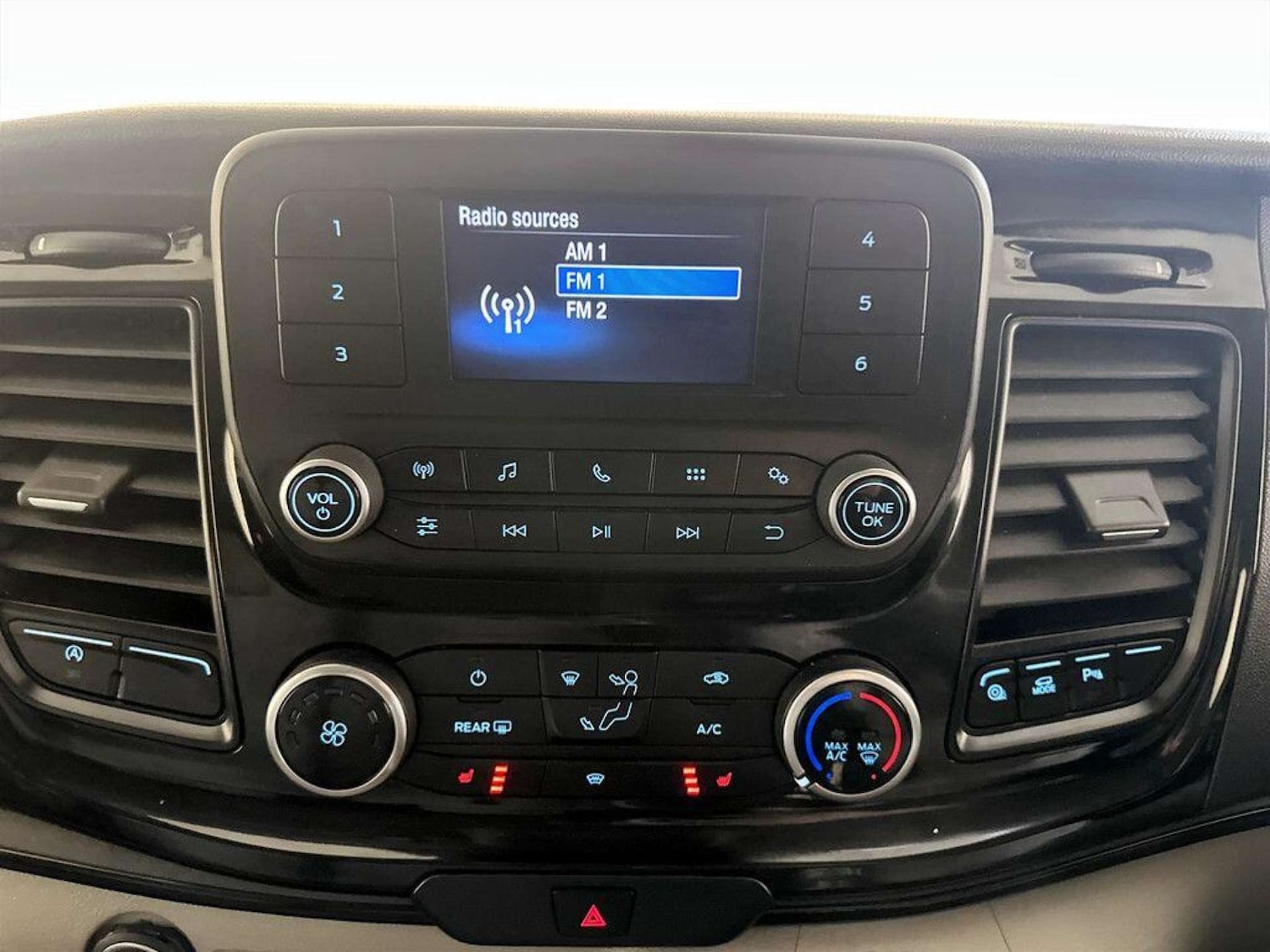 Used Ford Tourneo Custom 2020 for sale - 77383428: Photo 21