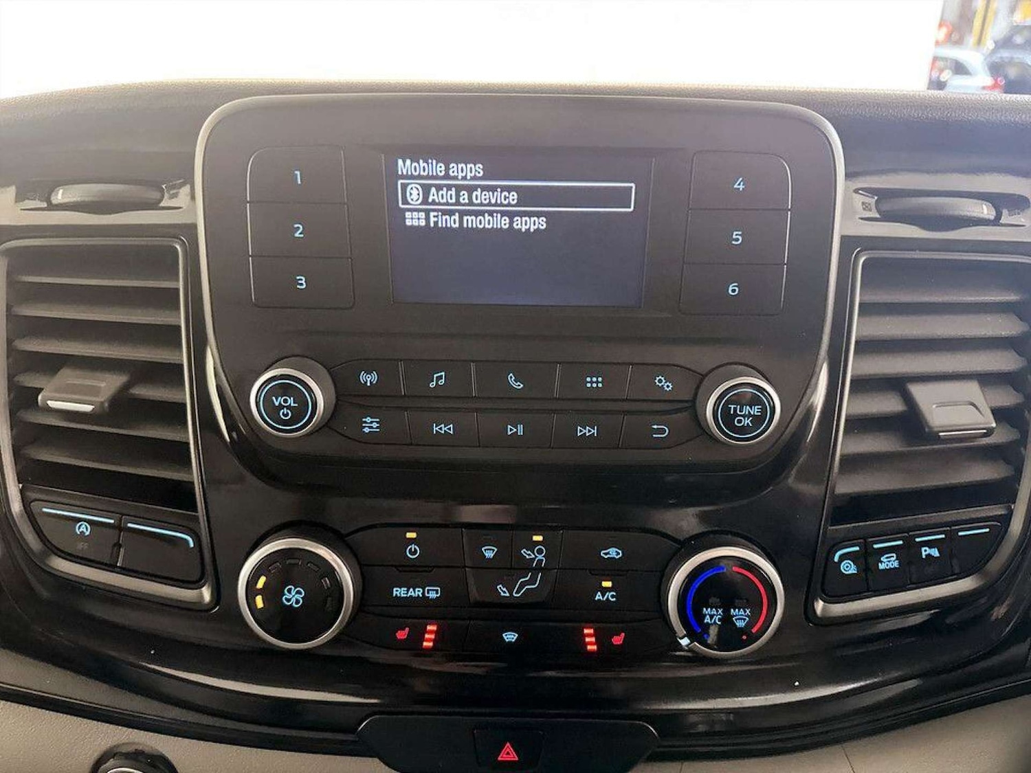 Used Ford Tourneo Custom 2020 for sale - 77383428: Photo 23