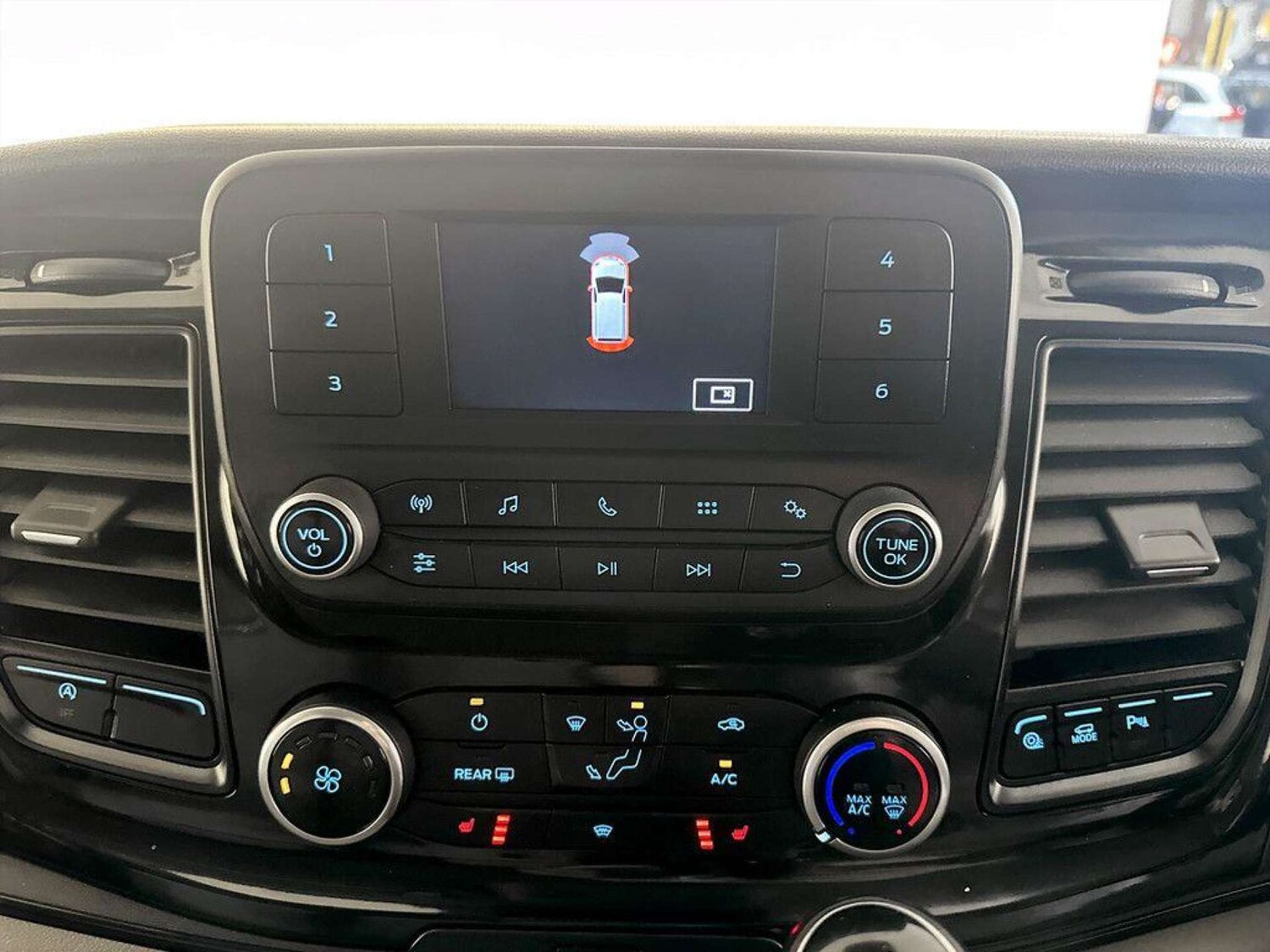 Used Ford Tourneo Custom 2020 for sale - 77383428: Photo 24