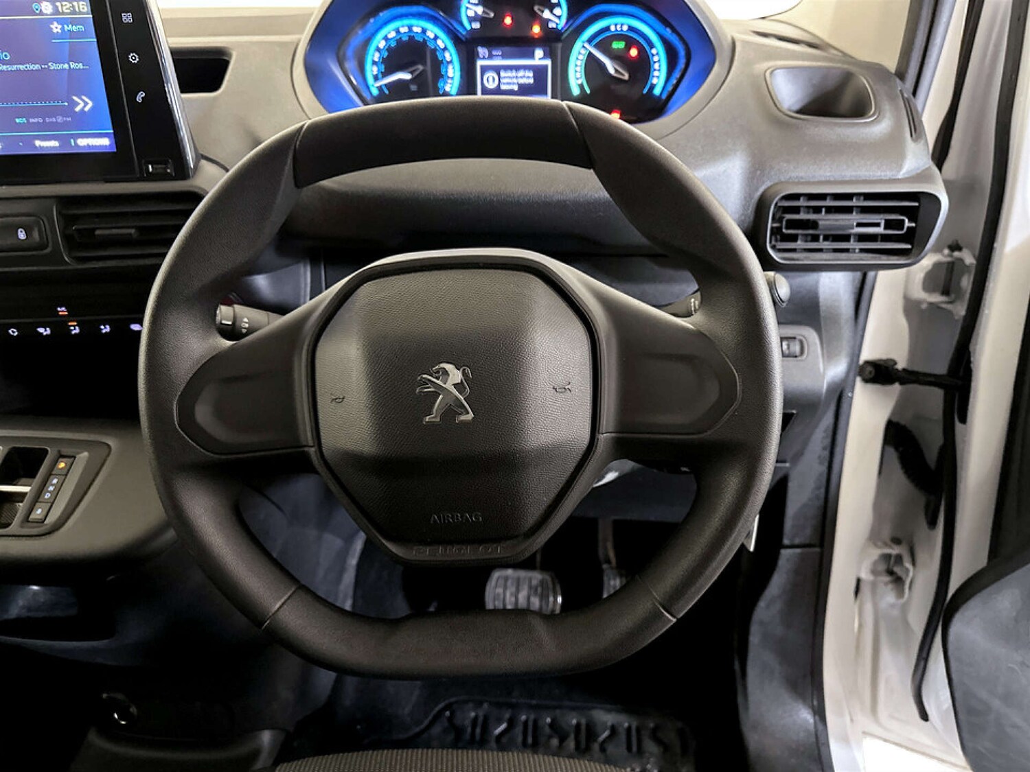 Used Peugeot Partner 2022 for sale - 77535034: Photo 15