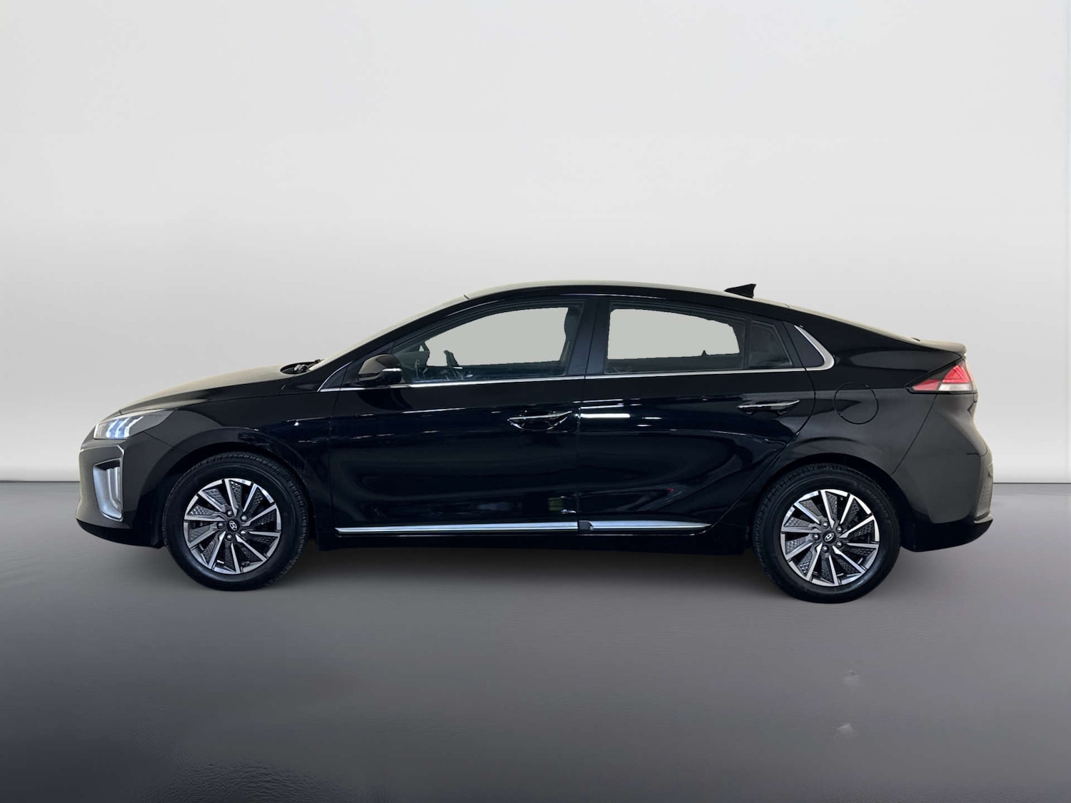 Used Hyundai IONIQ 2022 for sale - 77946399: Photo 7