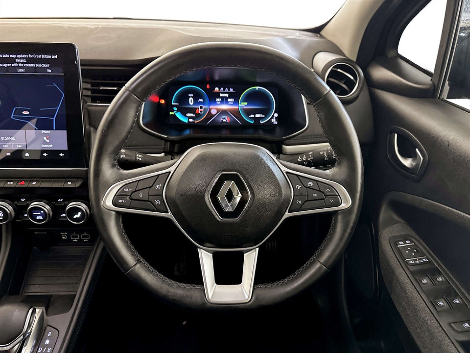 Used Renault Zoe 2022 for sale - 77805610: Photo 17