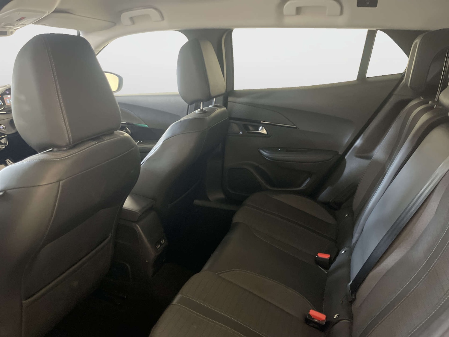 Used Peugeot 2008 2021 for sale - 78068190: Photo 14