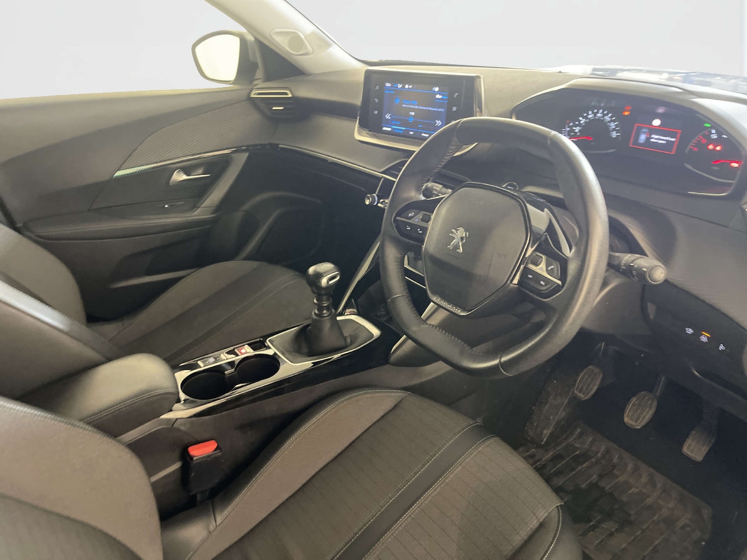 Used Peugeot 2008 2021 for sale - 78068190: Photo 15