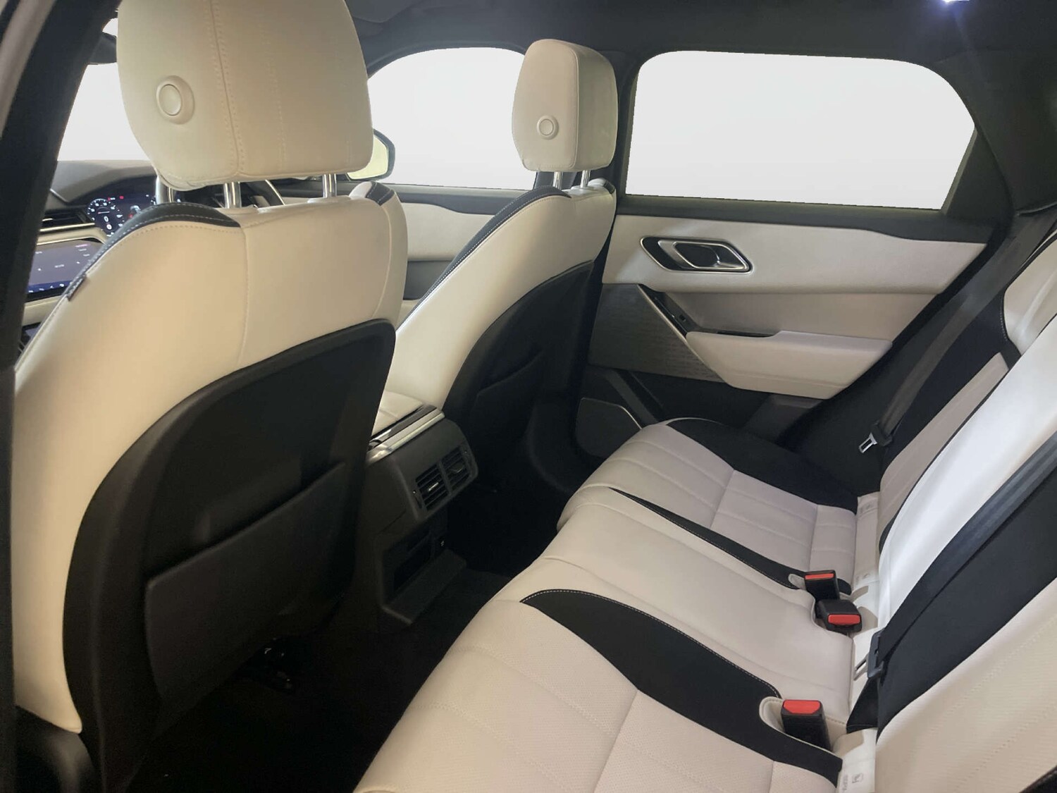 Used Land Rover Range Rover Velar 2020 for sale - 77905841: Photo 15