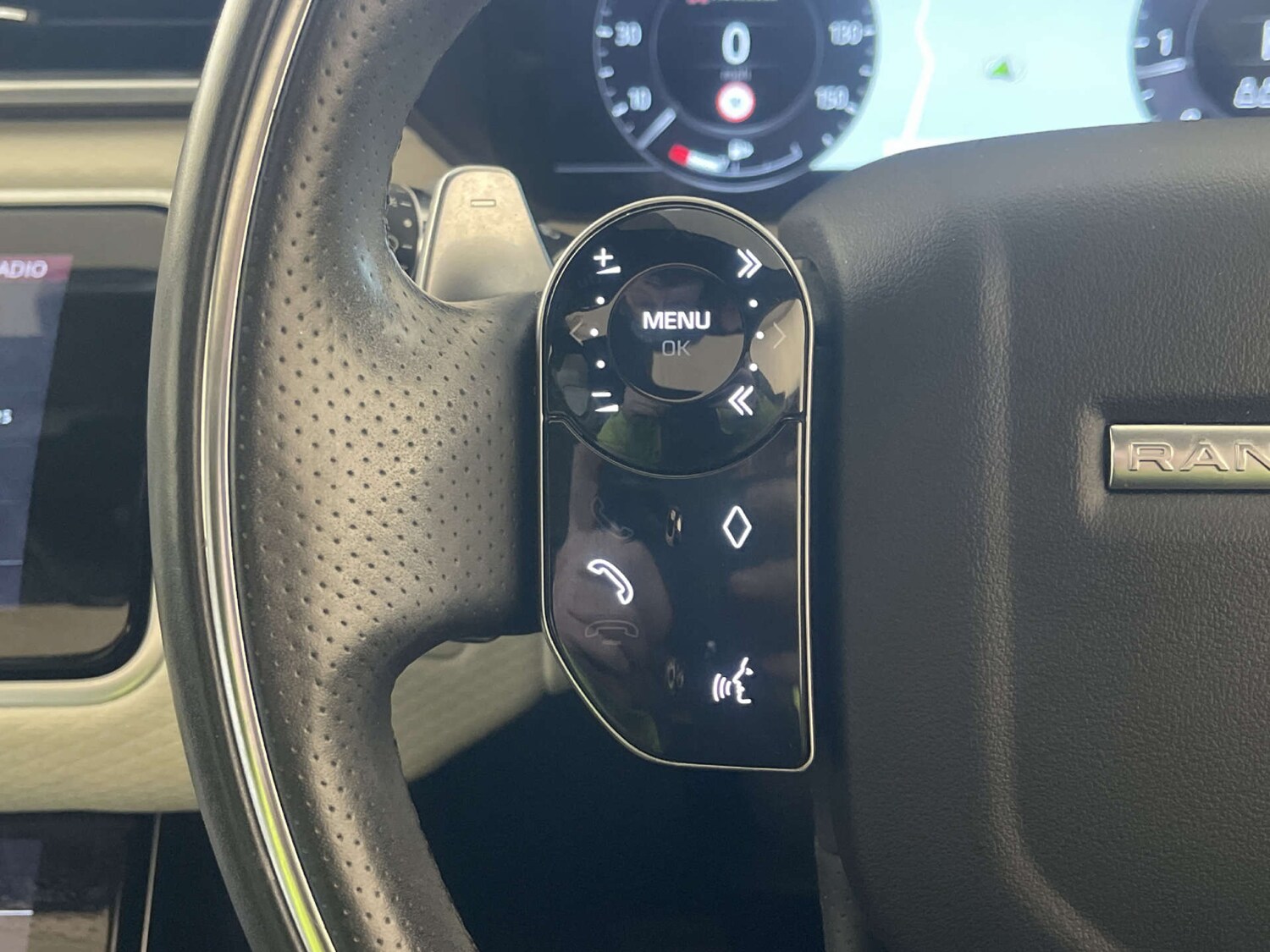 Used Land Rover Range Rover Velar 2020 for sale - 77905841: Photo 18