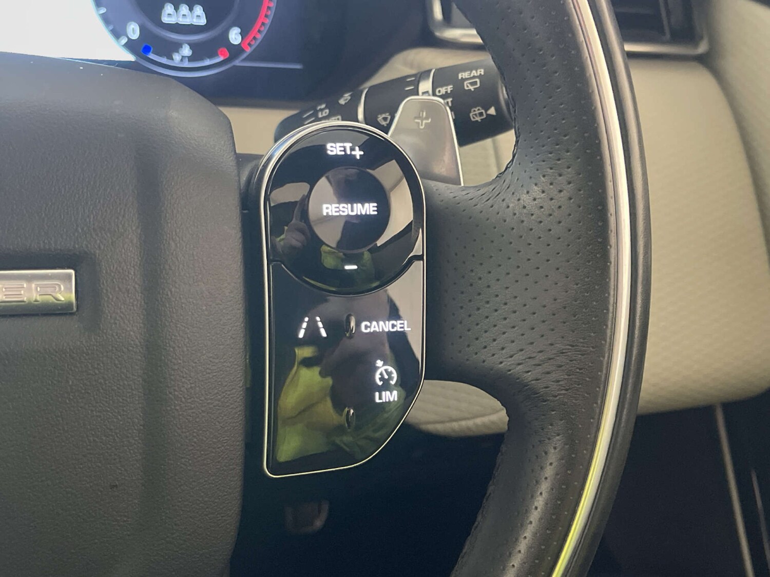 Used Land Rover Range Rover Velar 2020 for sale - 77905841: Photo 20