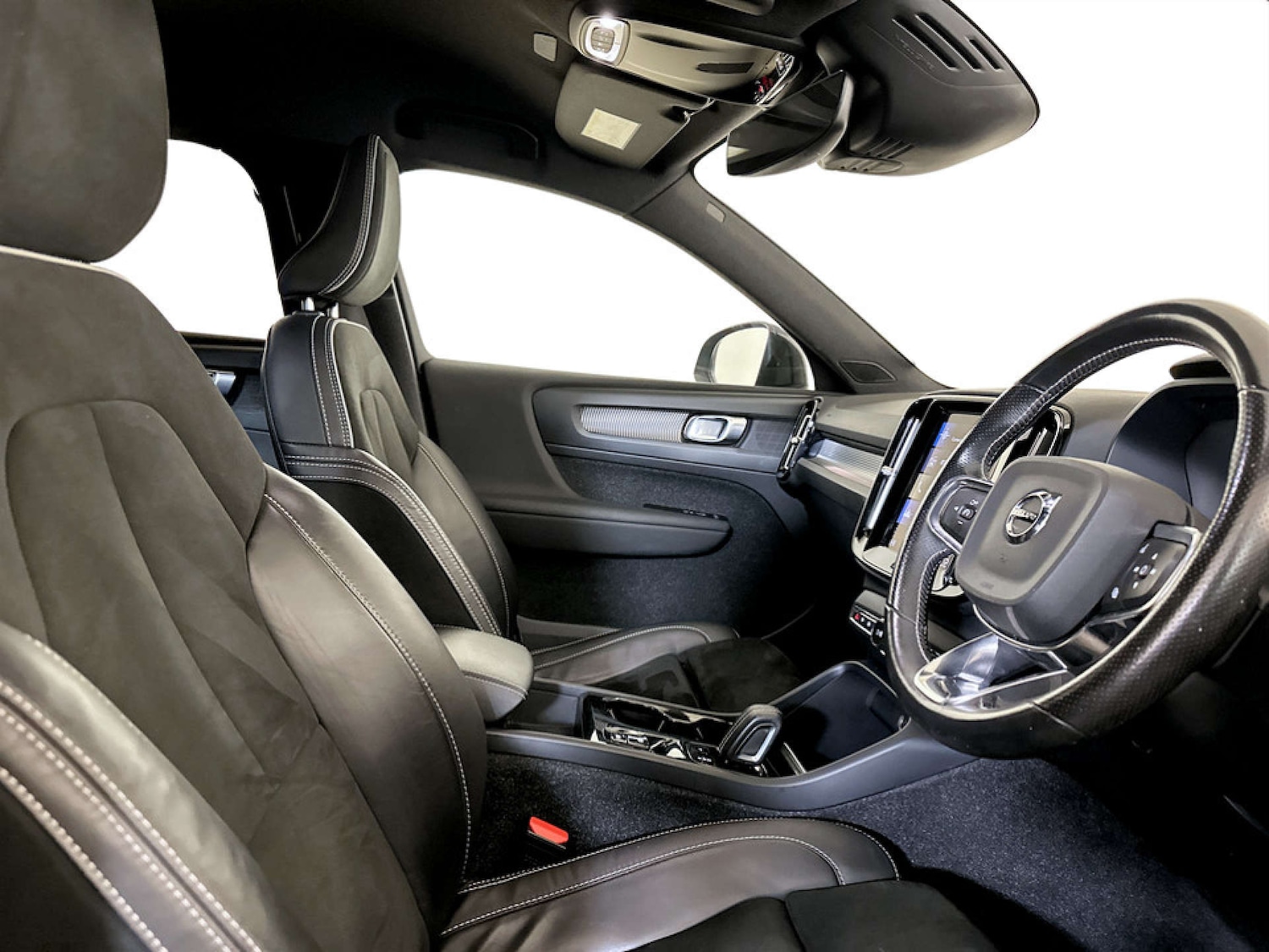 Used Volvo XC40 2021 for sale - 77368183: Photo 13