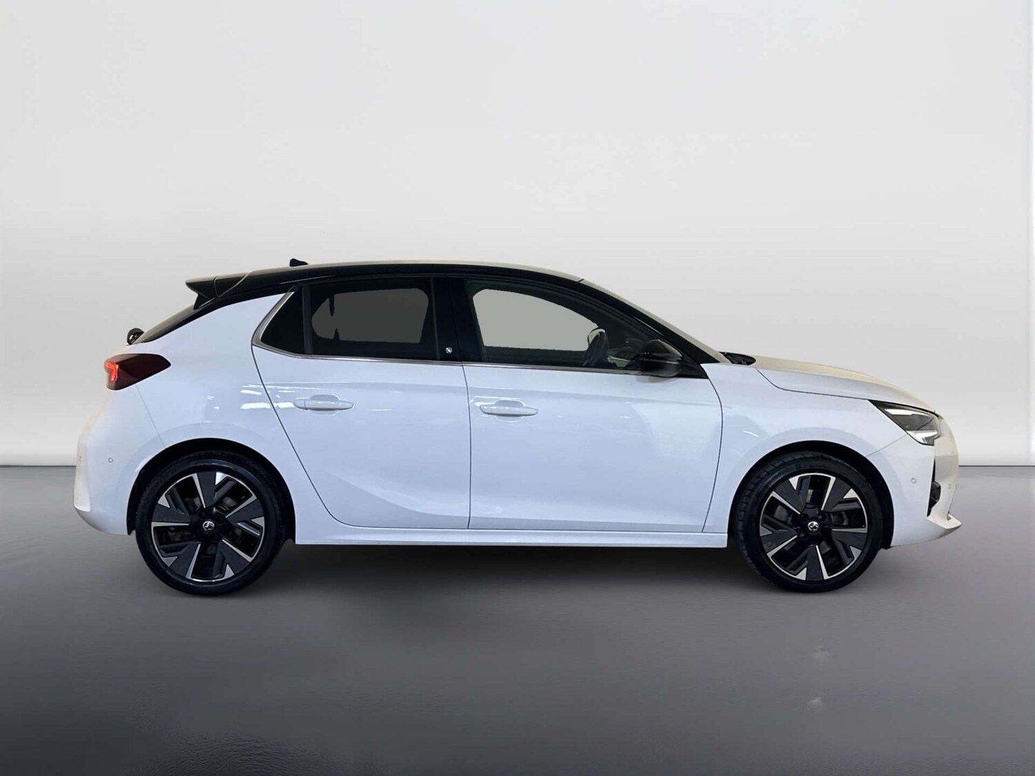 Used Vauxhall Corsa 2023 for sale - 78190085: Photo 11