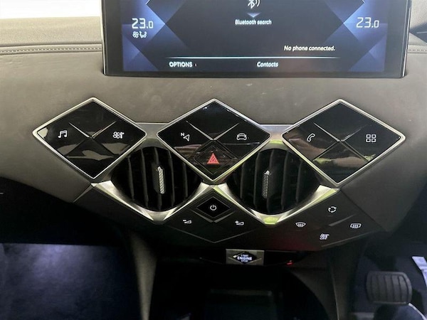 Used DS Automobiles DS 3 Crossback 2021 for sale - 76255340: Photo 24