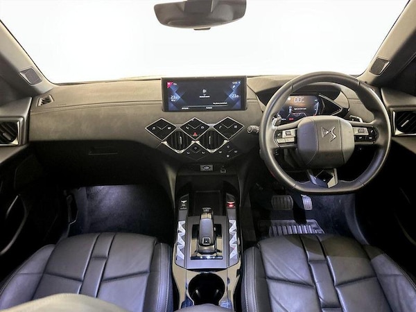 Used DS Automobiles DS 3 Crossback 2021 for sale - 76255340: Photo 3
