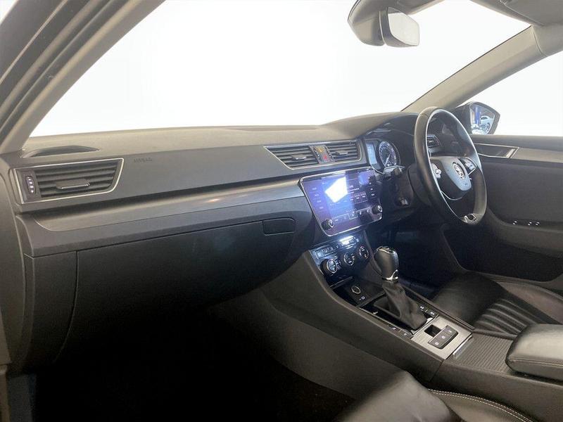 Used Skoda Superb 2021 for sale - 76534489: Photo 12