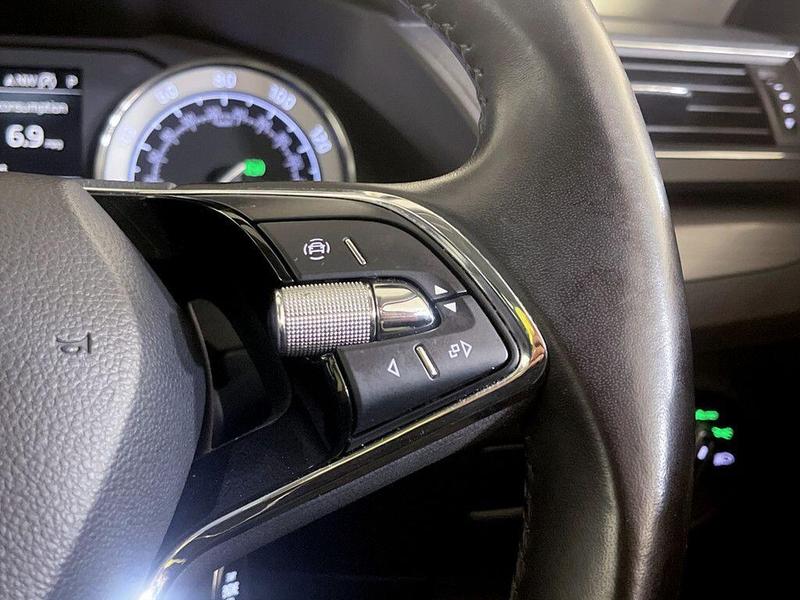 Used Skoda Superb 2021 for sale - 76534489: Photo 19