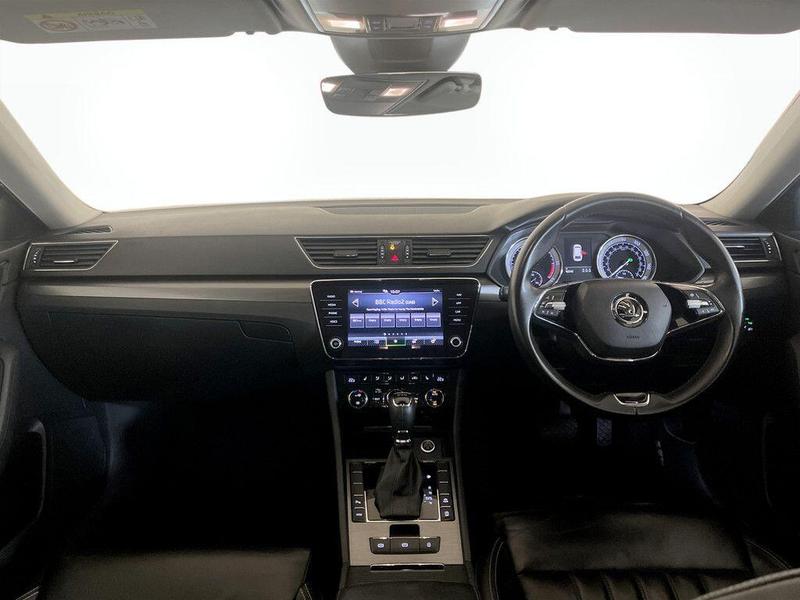 Used Skoda Superb 2021 for sale - 76534489: Photo 3