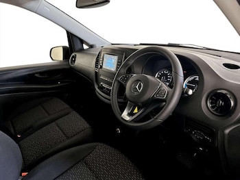 Used Mercedes-Benz Vito 2023 for sale - 77176353: Photo