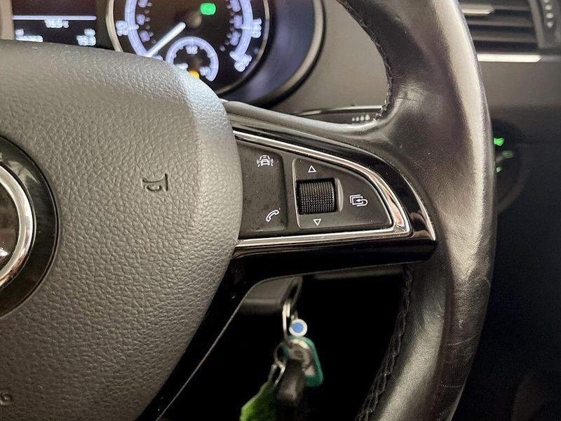 Used Skoda Octavia 2017 for sale - 76202205: Photo 20