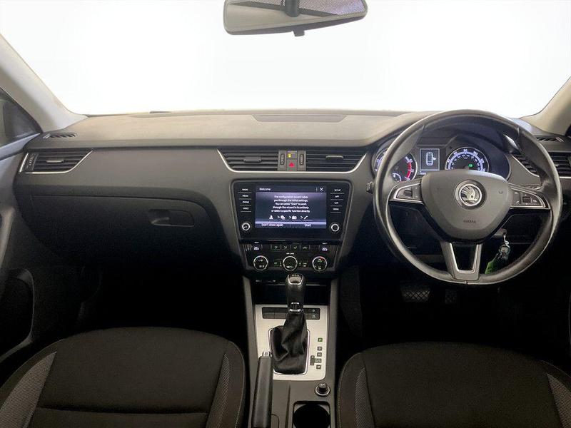 Used Skoda Octavia 2017 for sale - 76202205: Photo 3