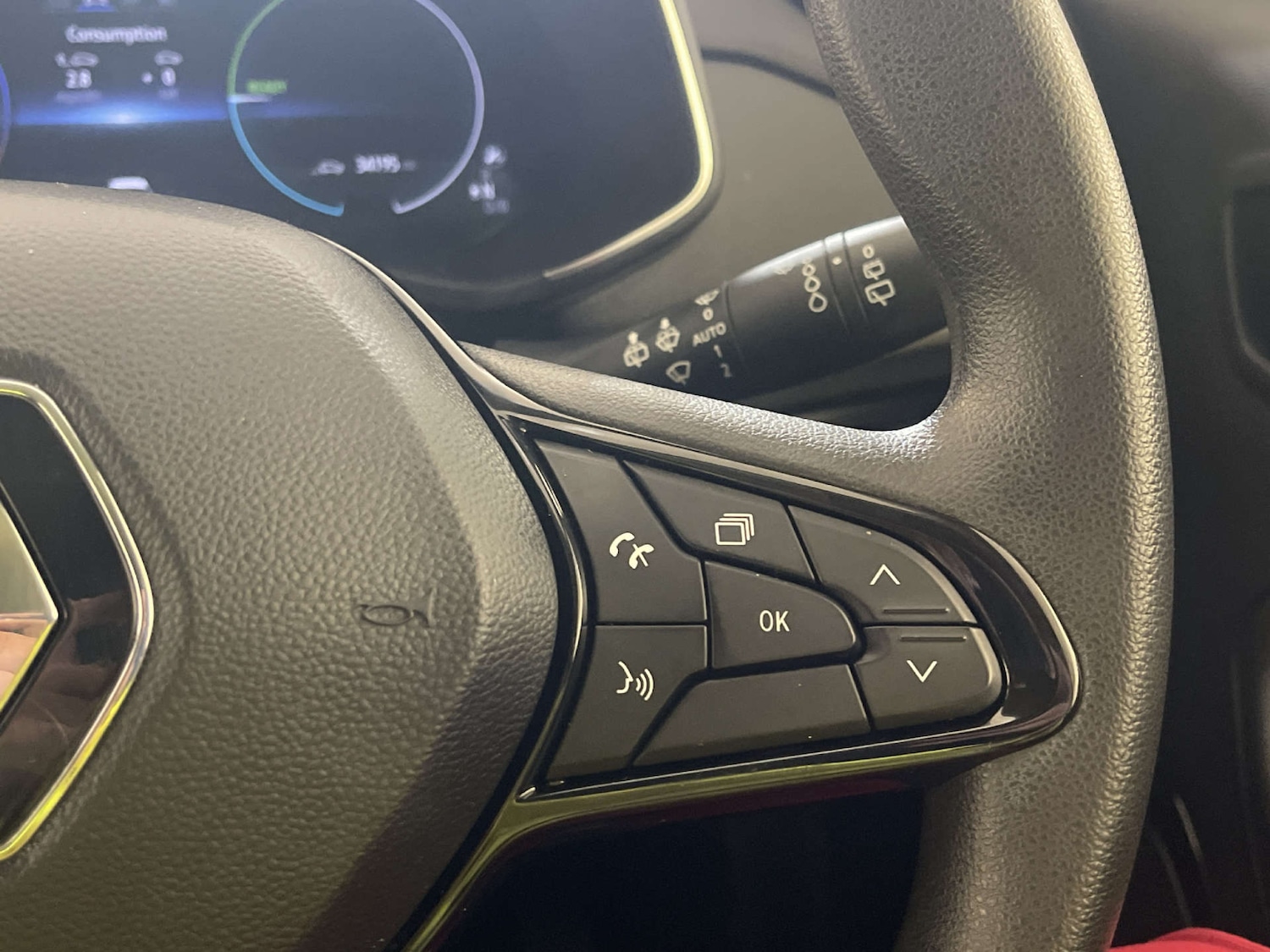 Used Renault Zoe 2021 for sale - 77964886: Photo 18