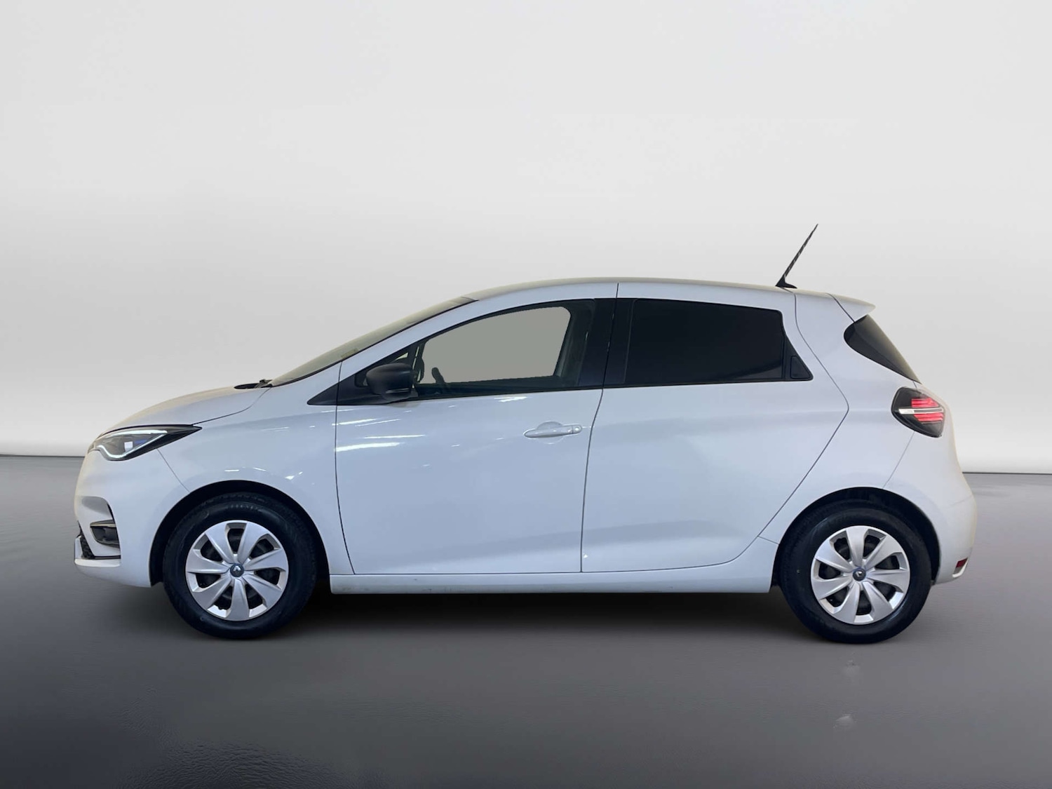 Used Renault Zoe 2021 for sale - 77964886: Photo 7