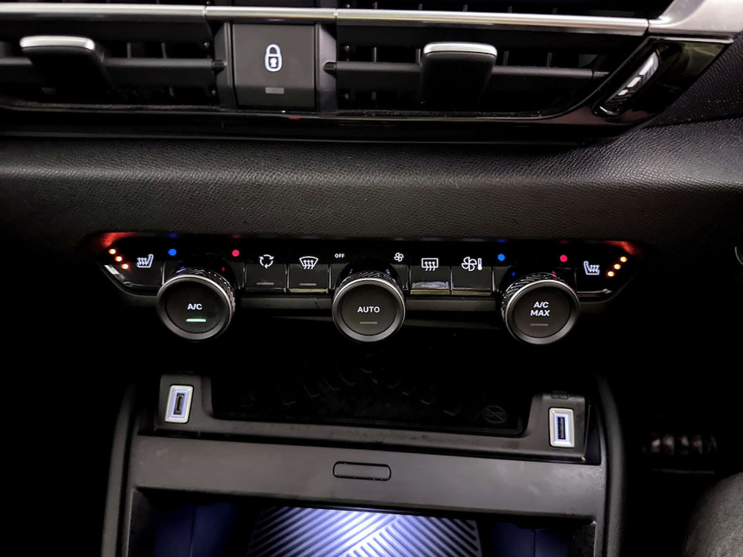 Used Citroen C4 2021 for sale - 77184888: Photo 26