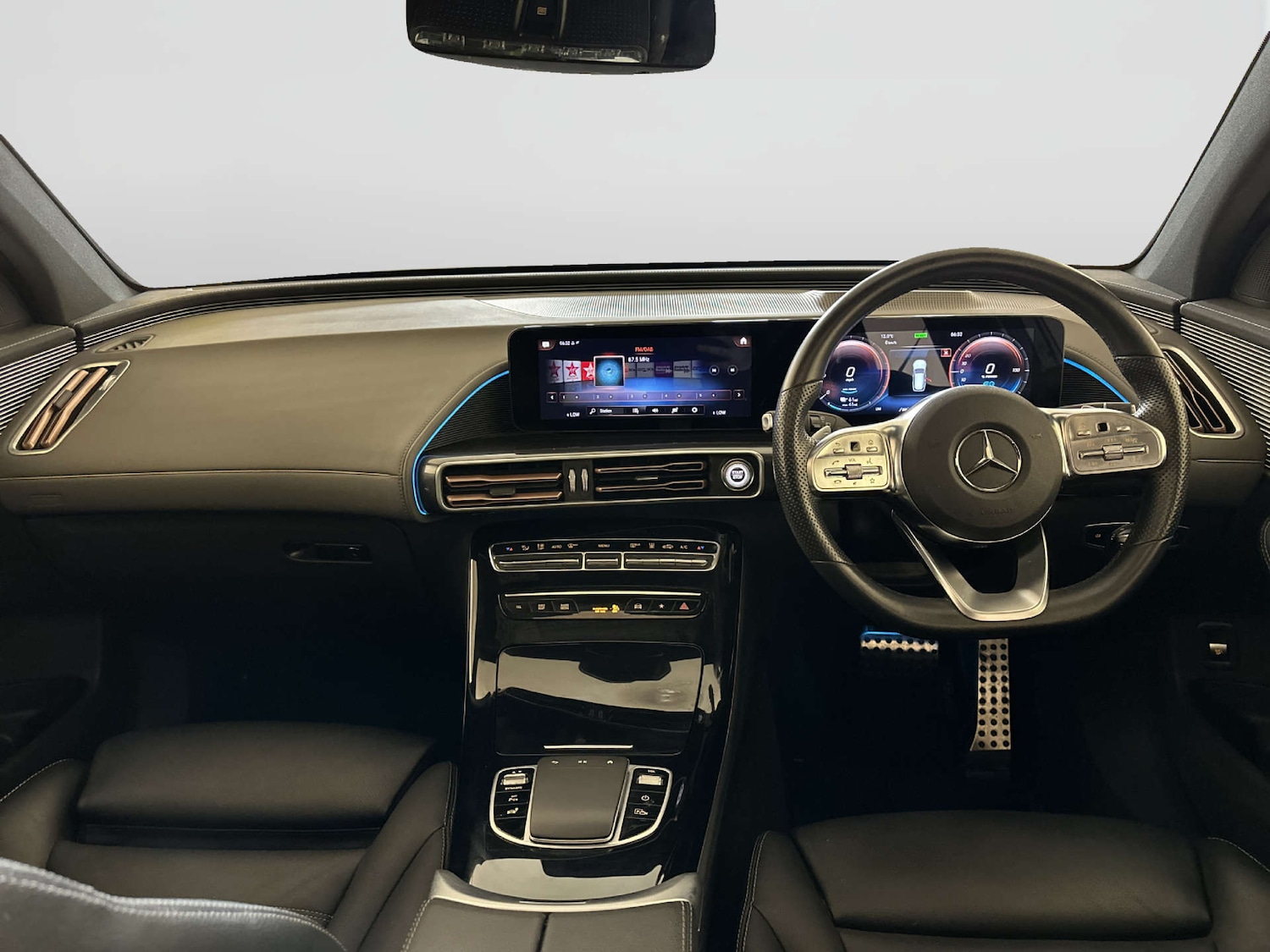 Used Mercedes-Benz EQC 2022 for sale - 77954355: Photo 3