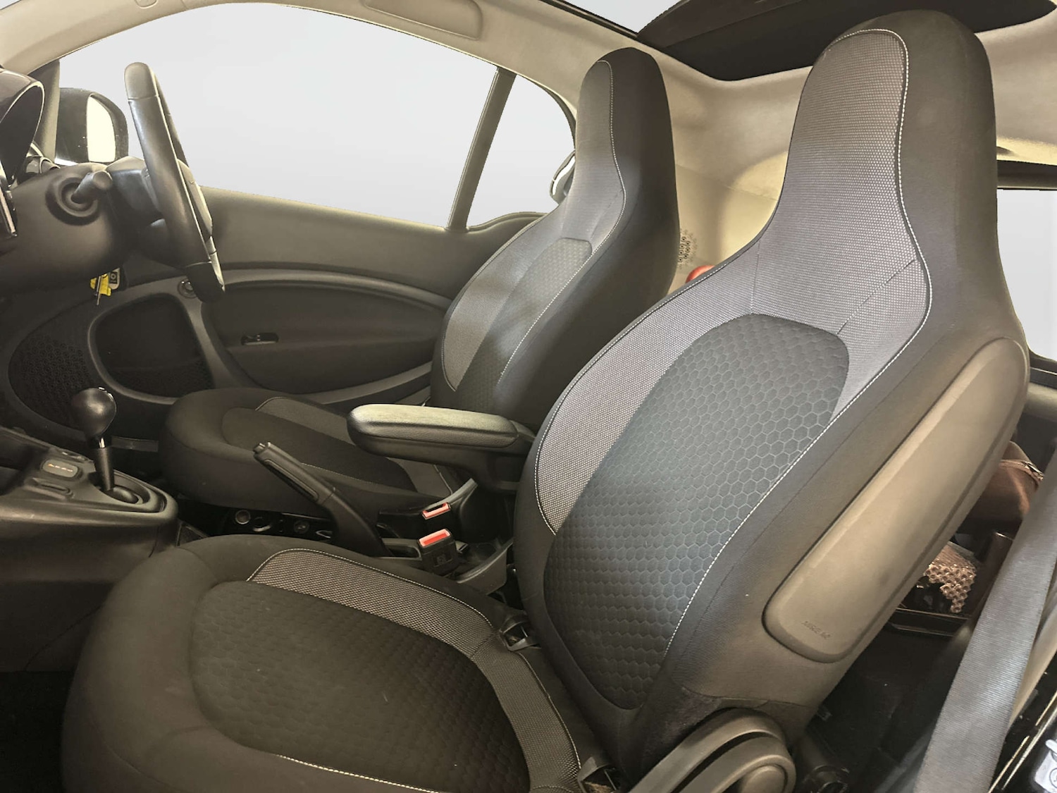 Used smart fortwo 2023 for sale - 78031048: Photo 13