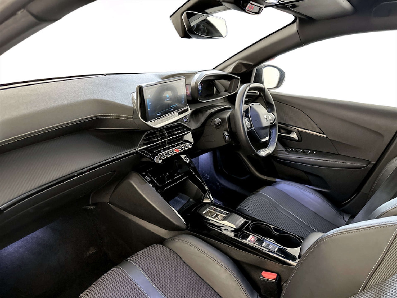 Used Peugeot 208 2022 for sale - 77328592: Photo 12