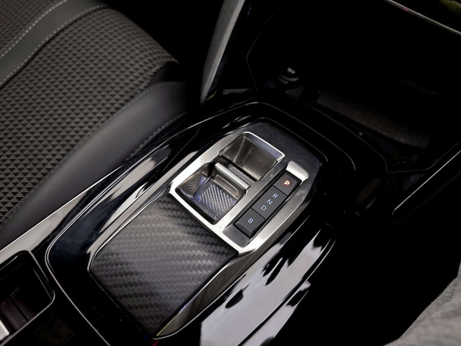 Used Peugeot 208 2022 for sale - 77328592: Photo 25