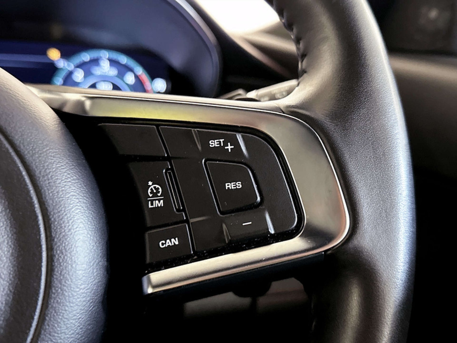 Used Jaguar E-Pace 2020 for sale - 77185054: Photo 20