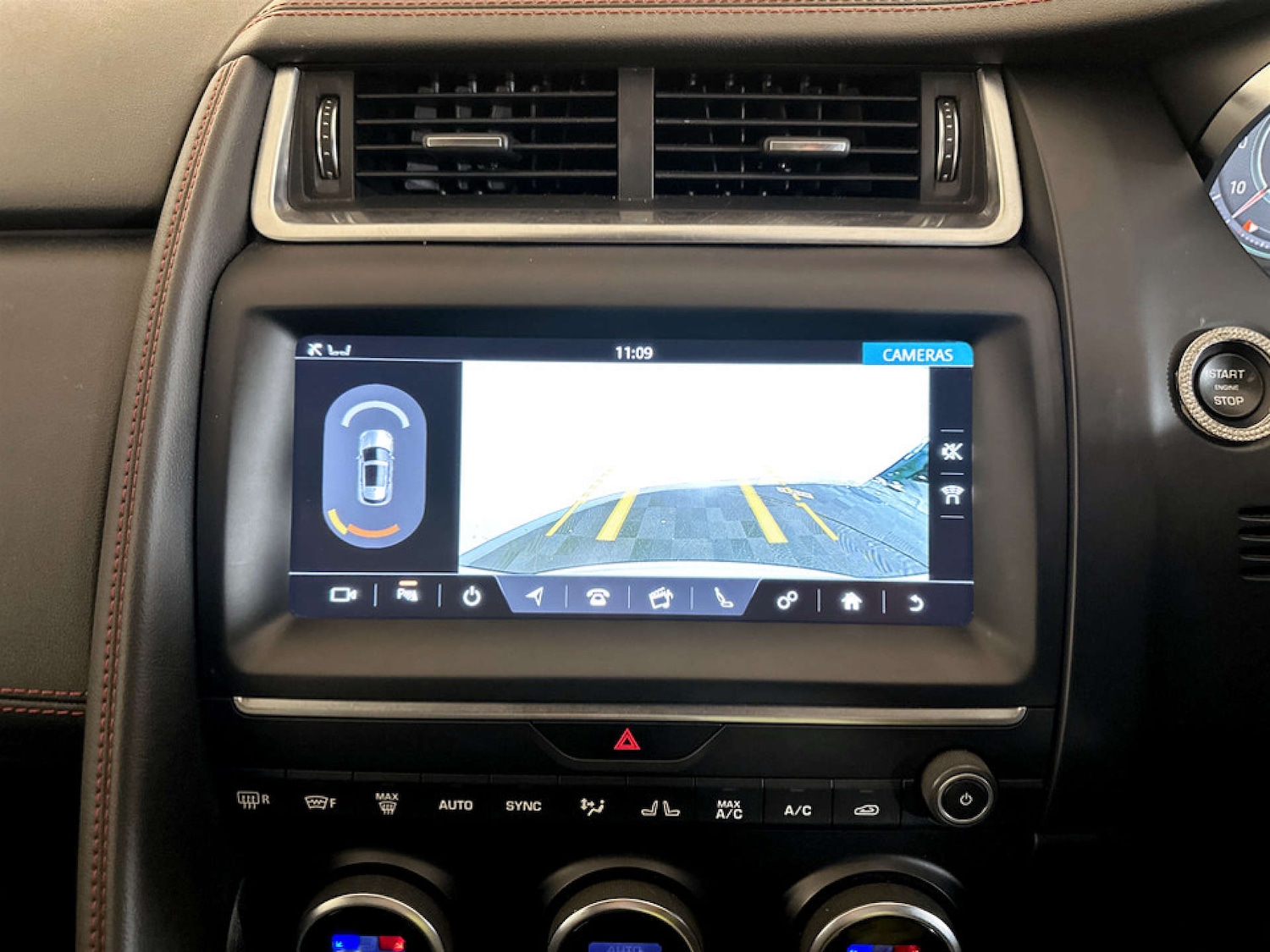 Used Jaguar E-Pace 2020 for sale - 77185054: Photo 21