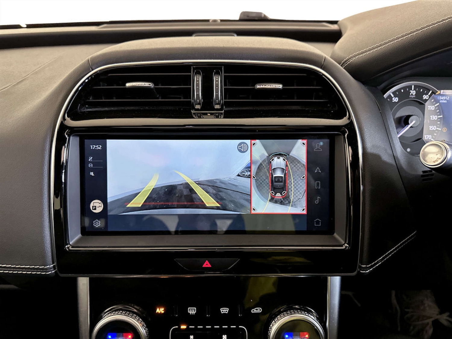 Used Jaguar XE 2021 for sale - 77185256: Photo 20