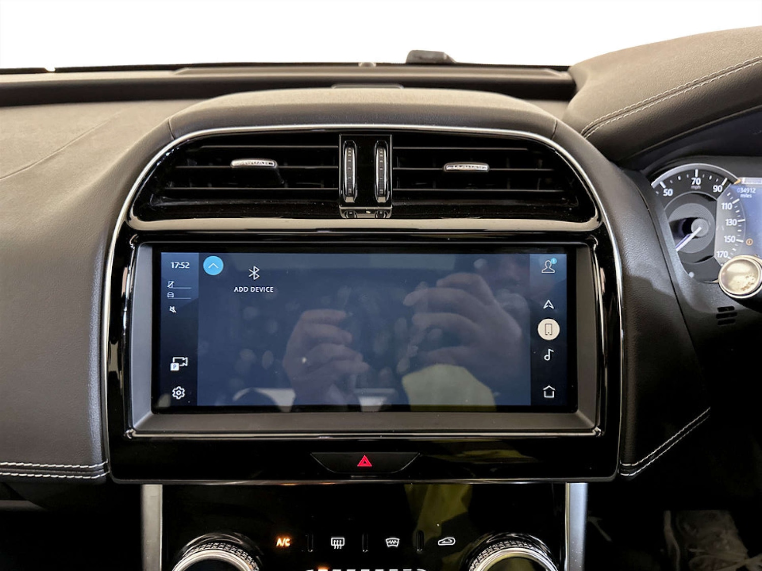 Used Jaguar XE 2021 for sale - 77185256: Photo 24