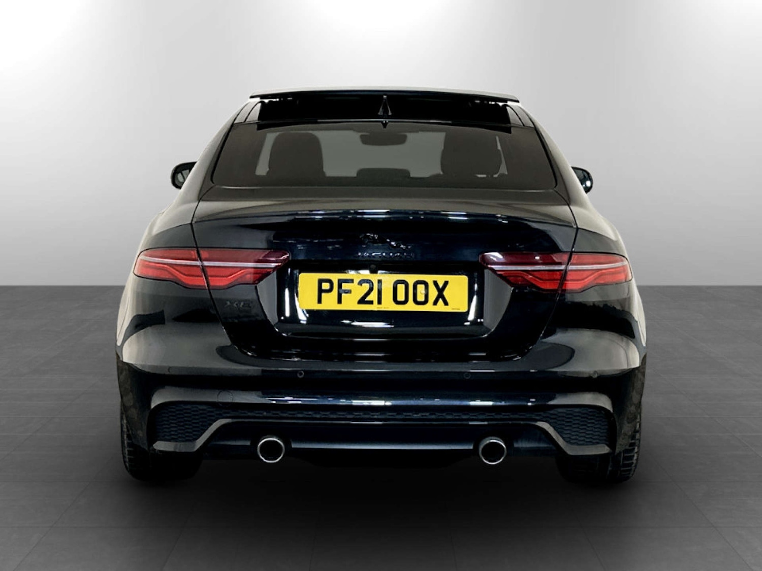 Used Jaguar XE 2021 for sale - 77185256: Photo 9