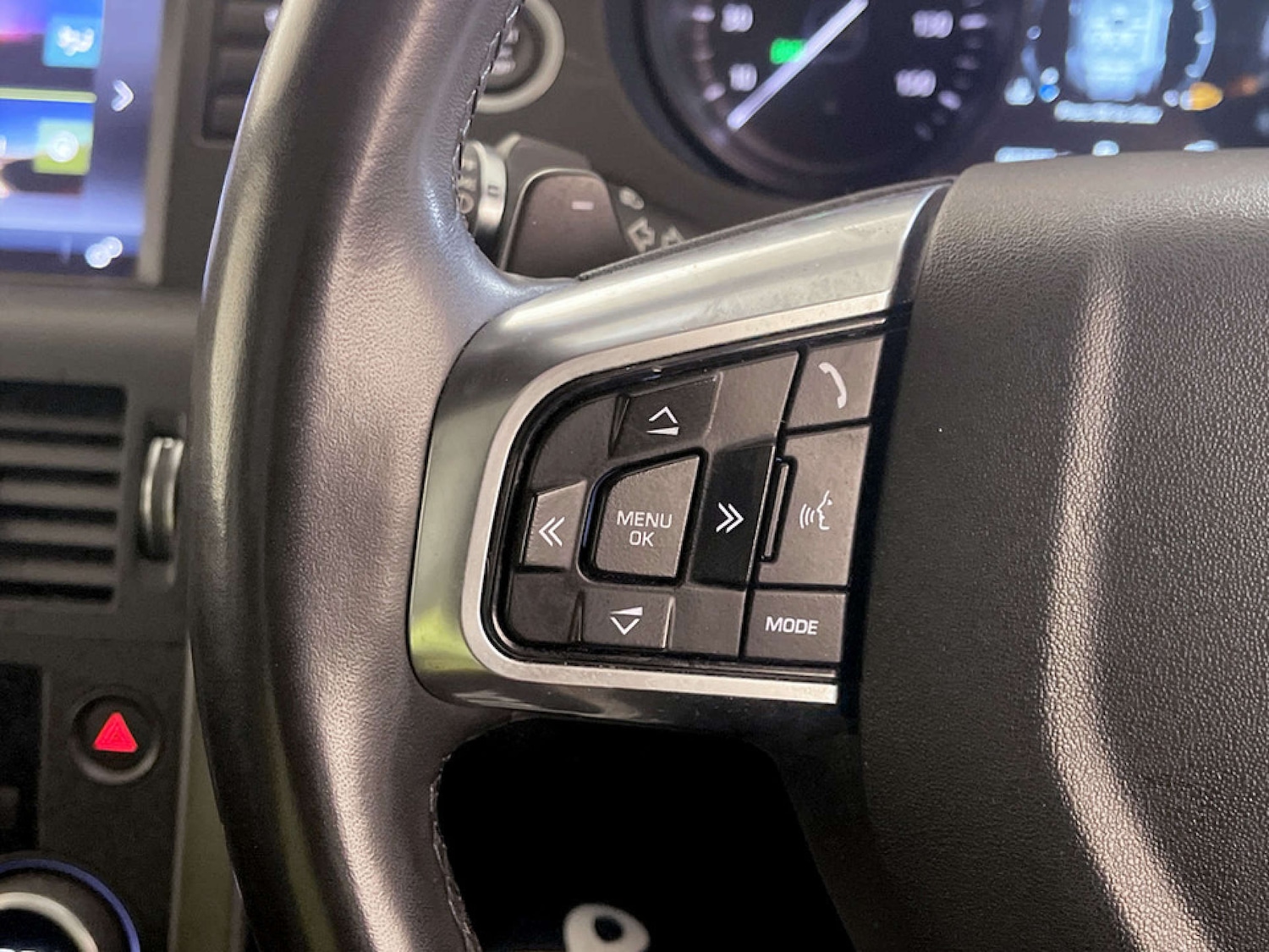 Used Land Rover Discovery Sport 2018 for sale - 77227743: Photo 18