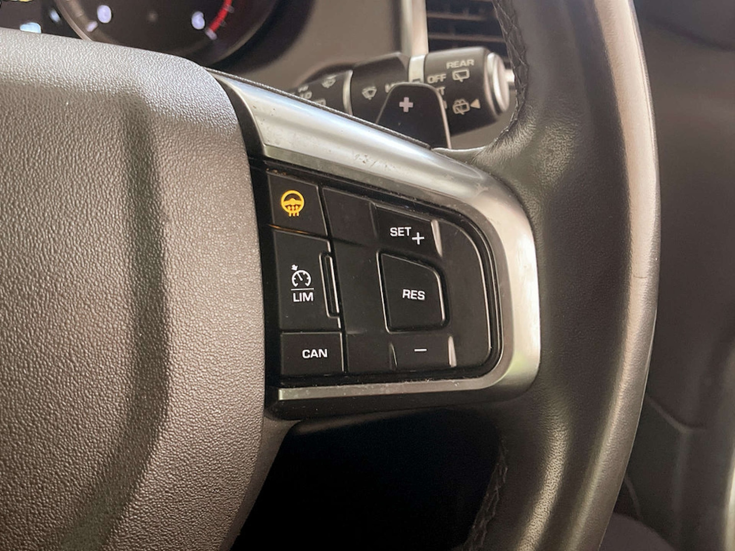 Used Land Rover Discovery Sport 2018 for sale - 77227743: Photo 20