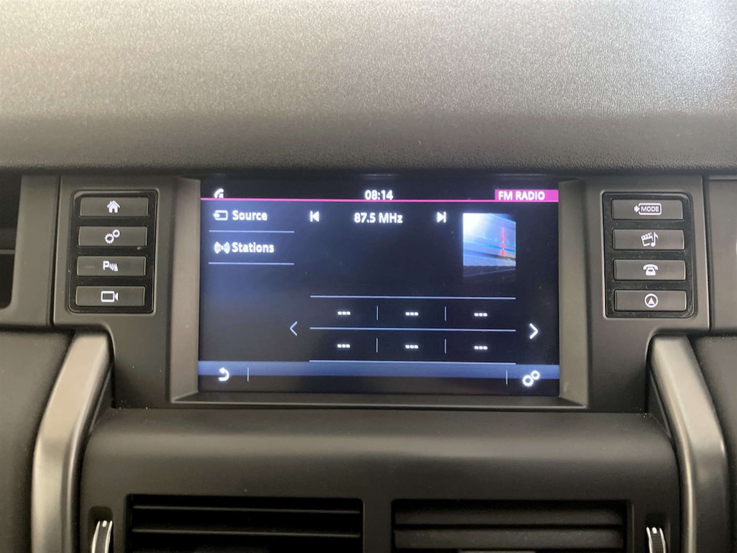 Used Land Rover Discovery Sport 2018 for sale - 77227743: Photo 22