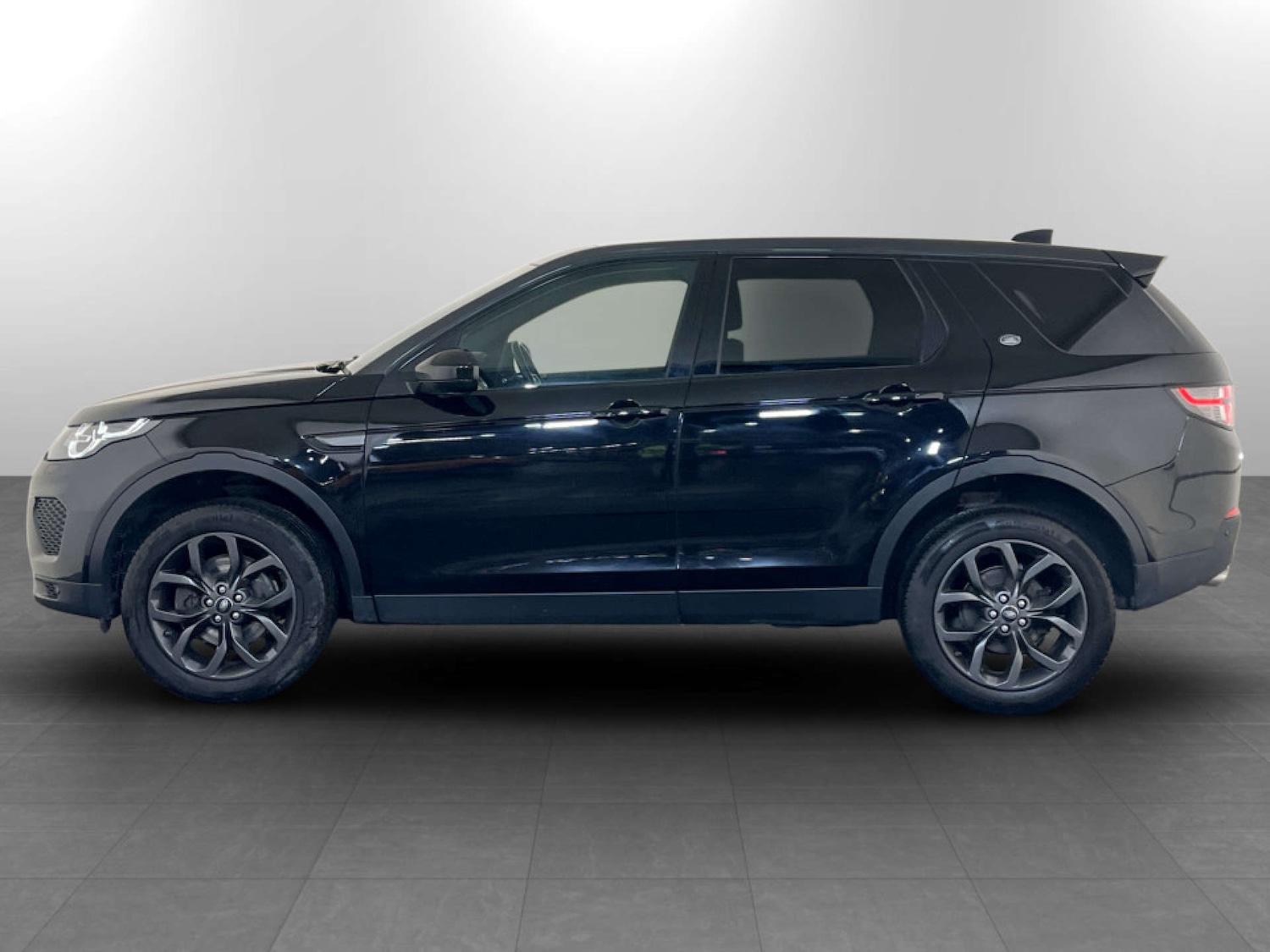 Used Land Rover Discovery Sport 2018 for sale - 77227743: Photo 7