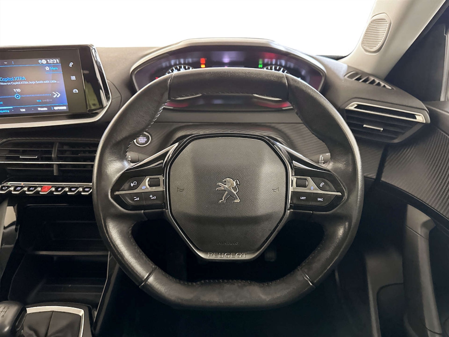 Used Peugeot 2008 2021 for sale - 77326114: Photo 16