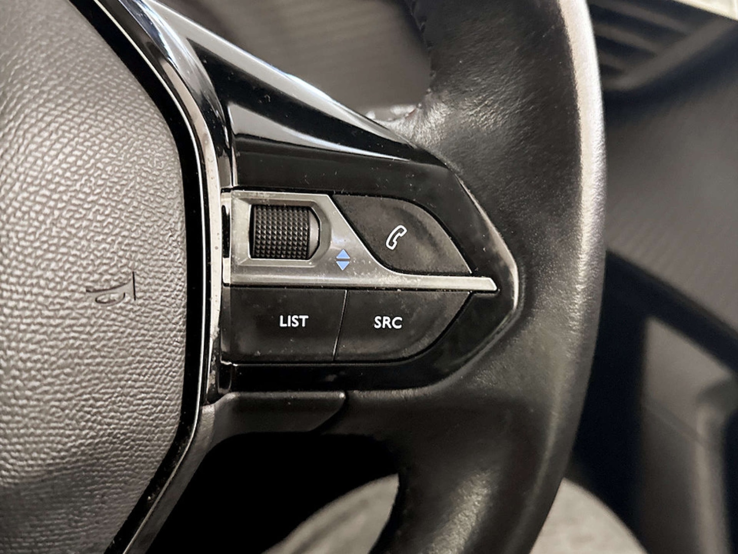 Used Peugeot 2008 2021 for sale - 77326114: Photo 19