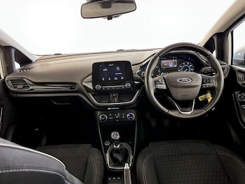 Used Ford Fiesta 2018 for sale - 76412180: Photo