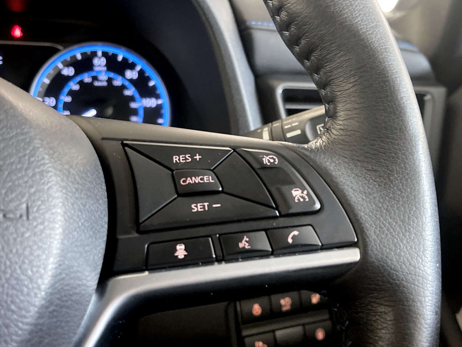 Used Nissan Leaf 2021 for sale - 77470045: Photo 19