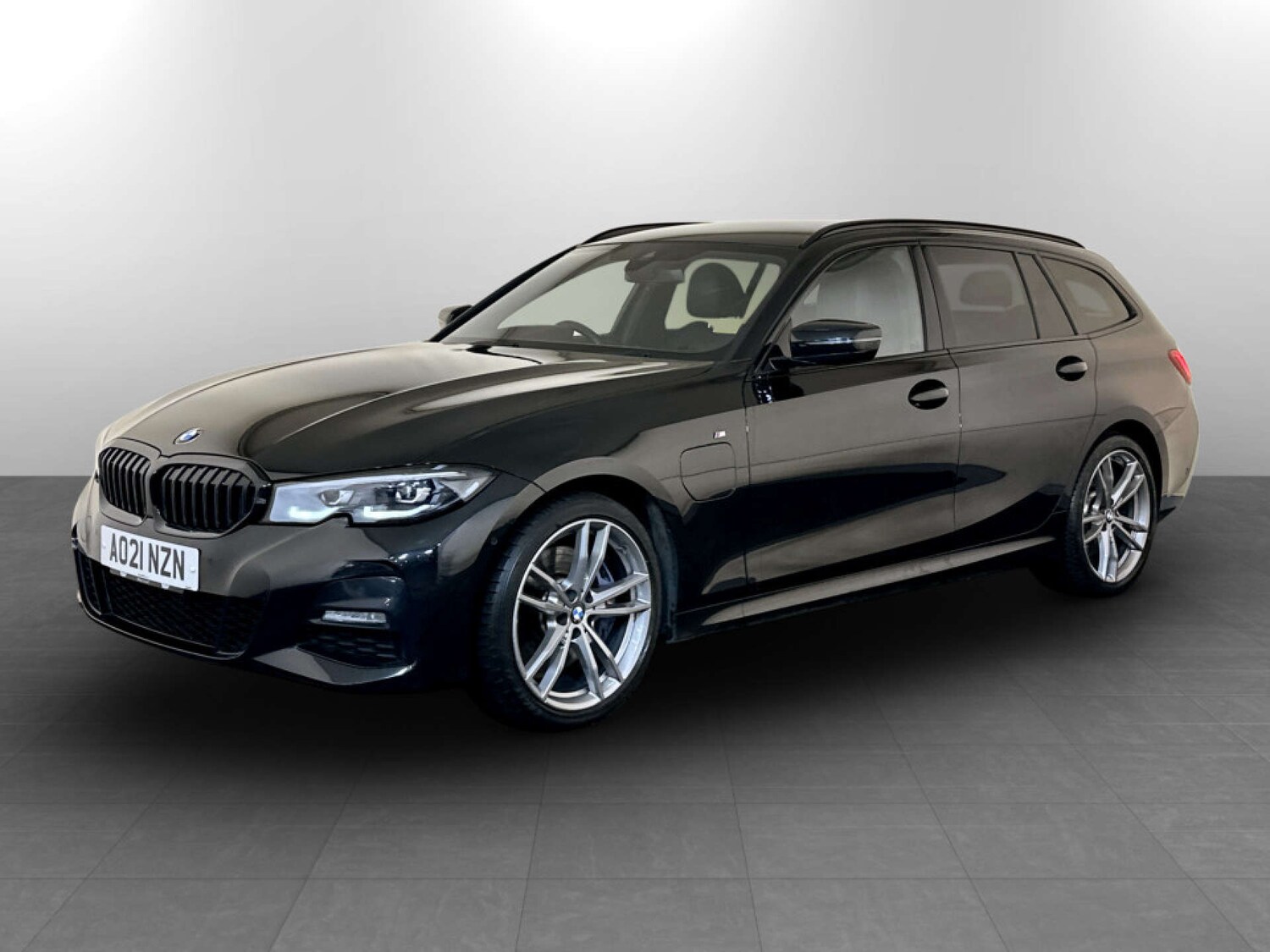 Used BMW 3 Series 2021 for sale - 77368237: Photo 6