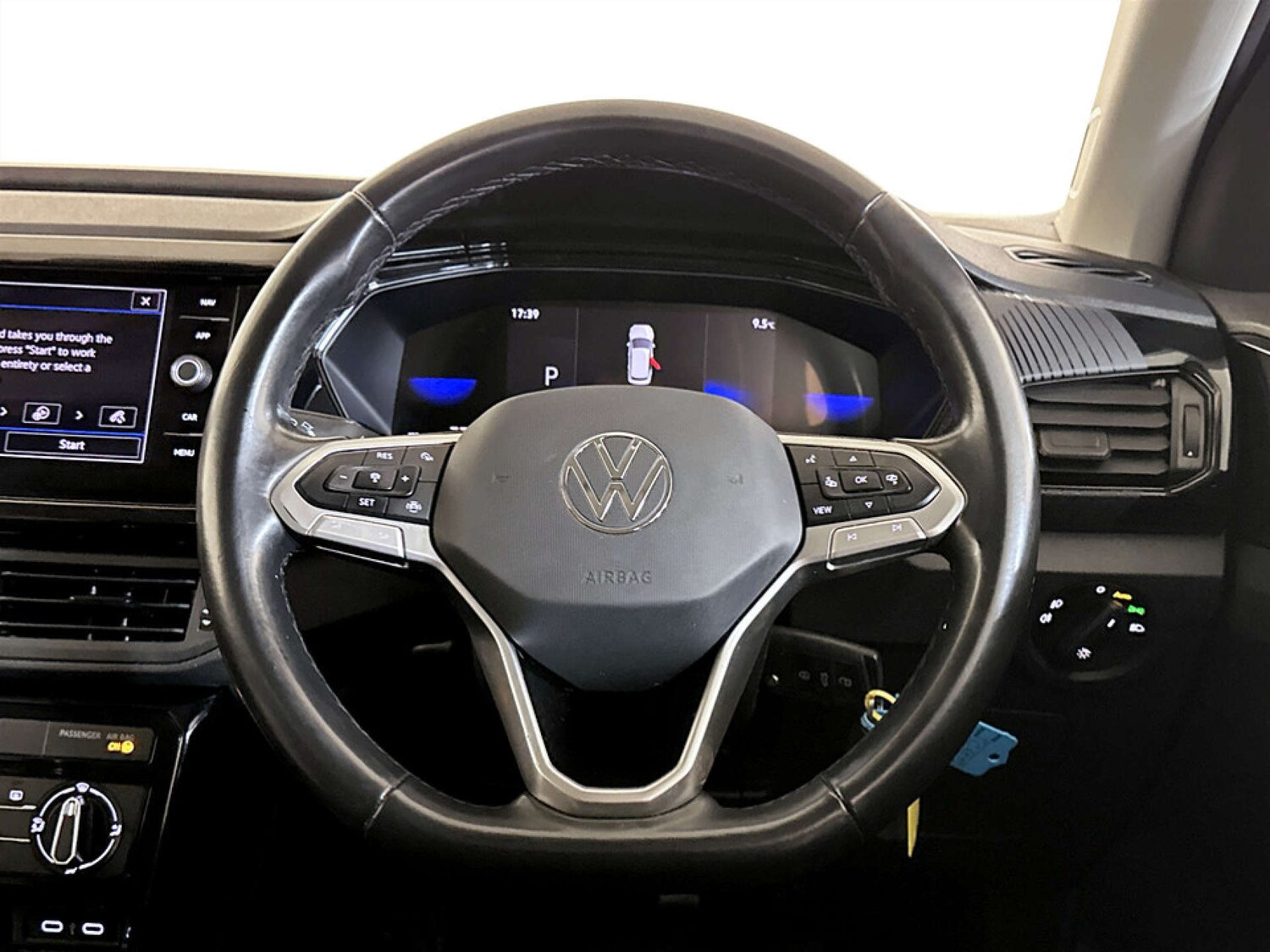 Used Volkswagen T-Cross 2023 for sale - 77529417: Photo 17