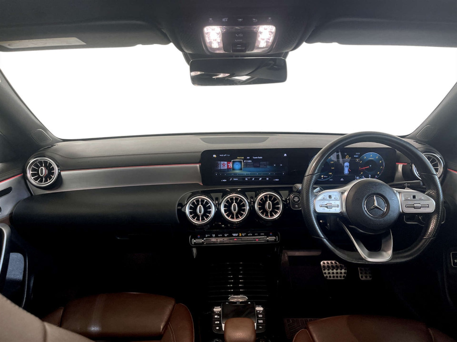 Used Mercedes-Benz CLA 2020 for sale - 77594821: Photo 3