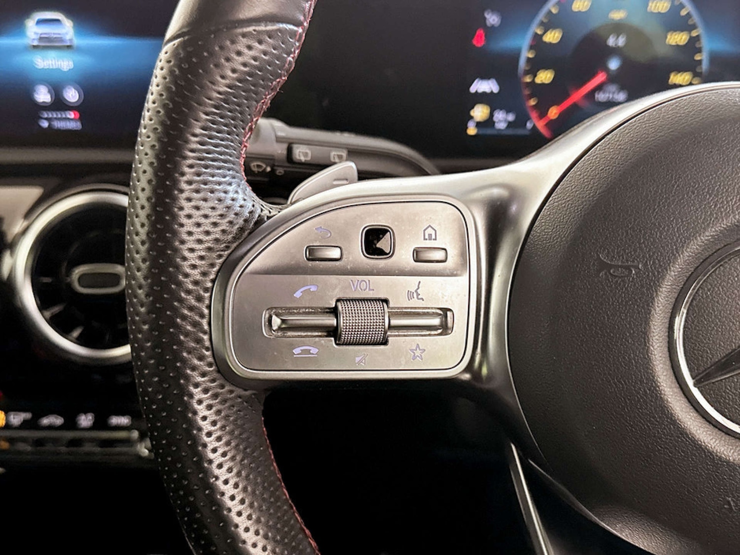 Used Mercedes-Benz A-Class 2018 for sale - 77288501: Photo 17