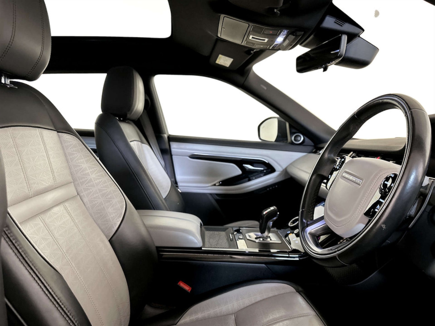 Used Land Rover Range Rover Evoque 2019 for sale - 77682112: Photo 13