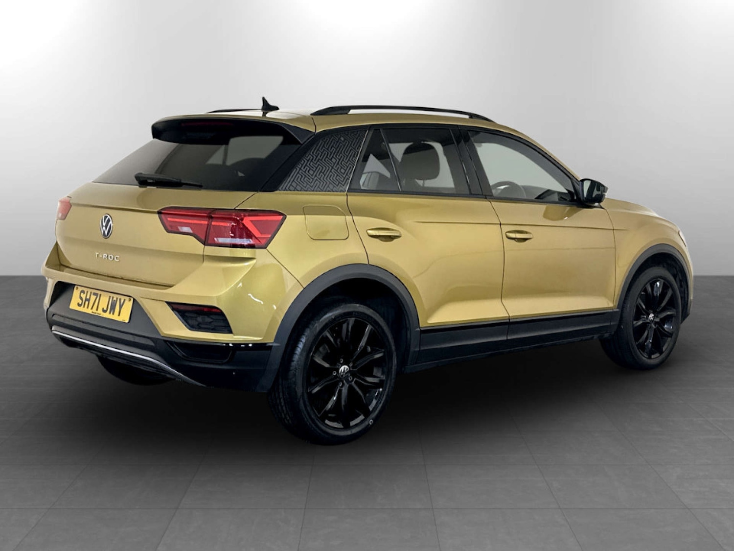 Used Volkswagen T-Roc 2021 for sale - 77326096: Photo 10