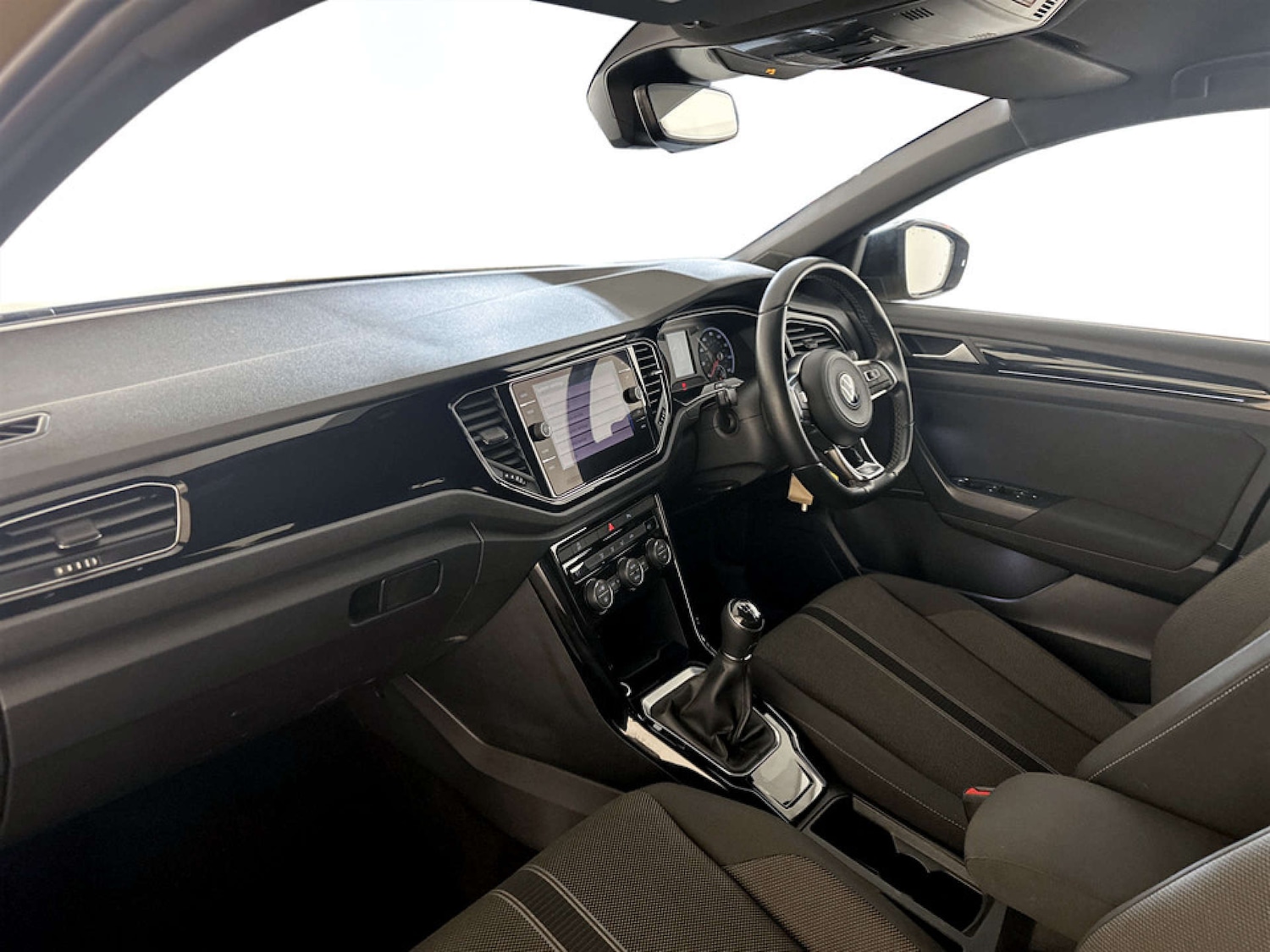 Used Volkswagen T-Roc 2021 for sale - 77326096: Photo 12