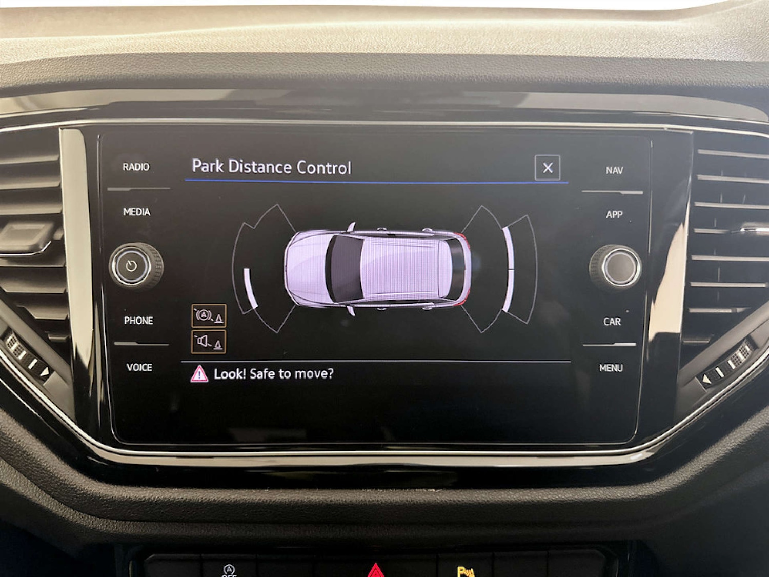 Used Volkswagen T-Roc 2021 for sale - 77326096: Photo 20