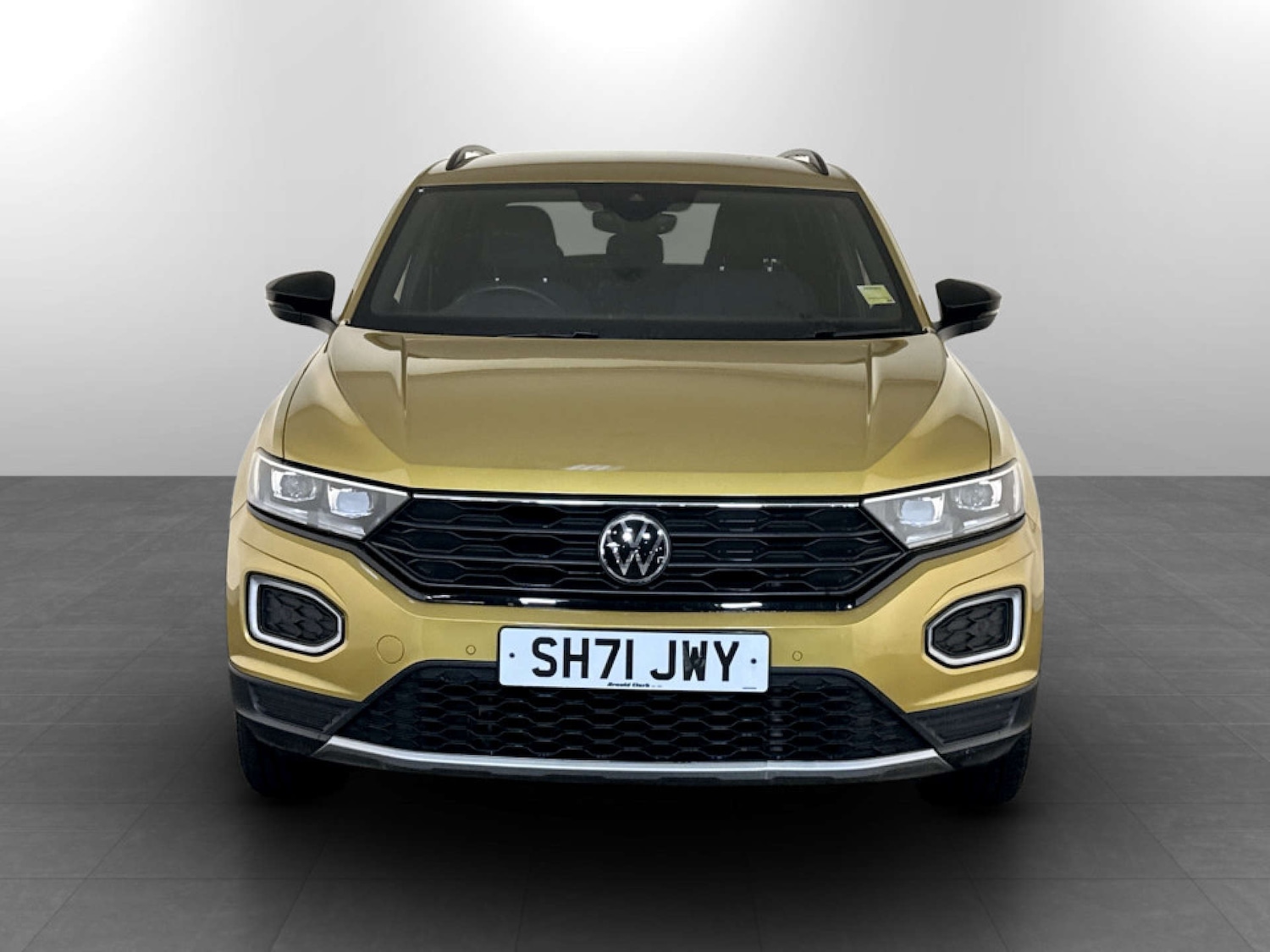 Used Volkswagen T-Roc 2021 for sale - 77326096: Photo 5